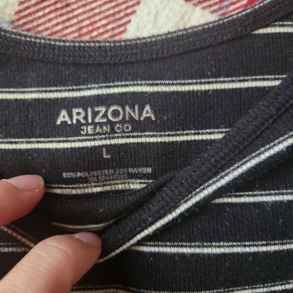 Crop Top - Picture 2 of 2